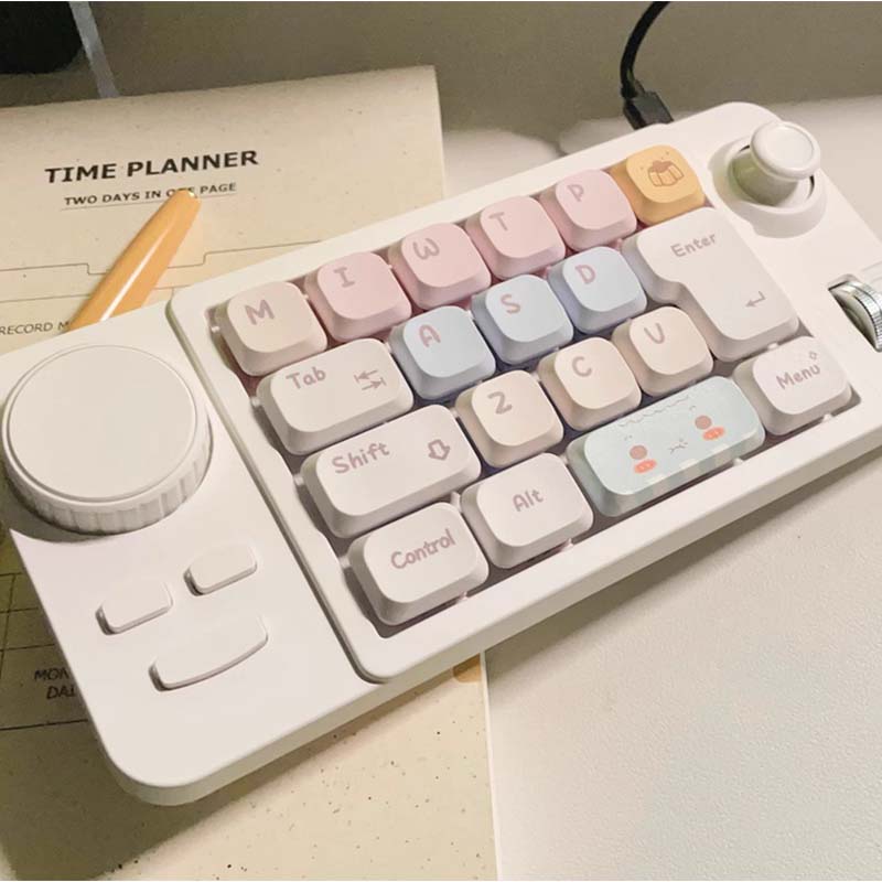 Tastiera da gioco cablata K811 - Gaming Keyboard 1 Hand recensione e prezzo