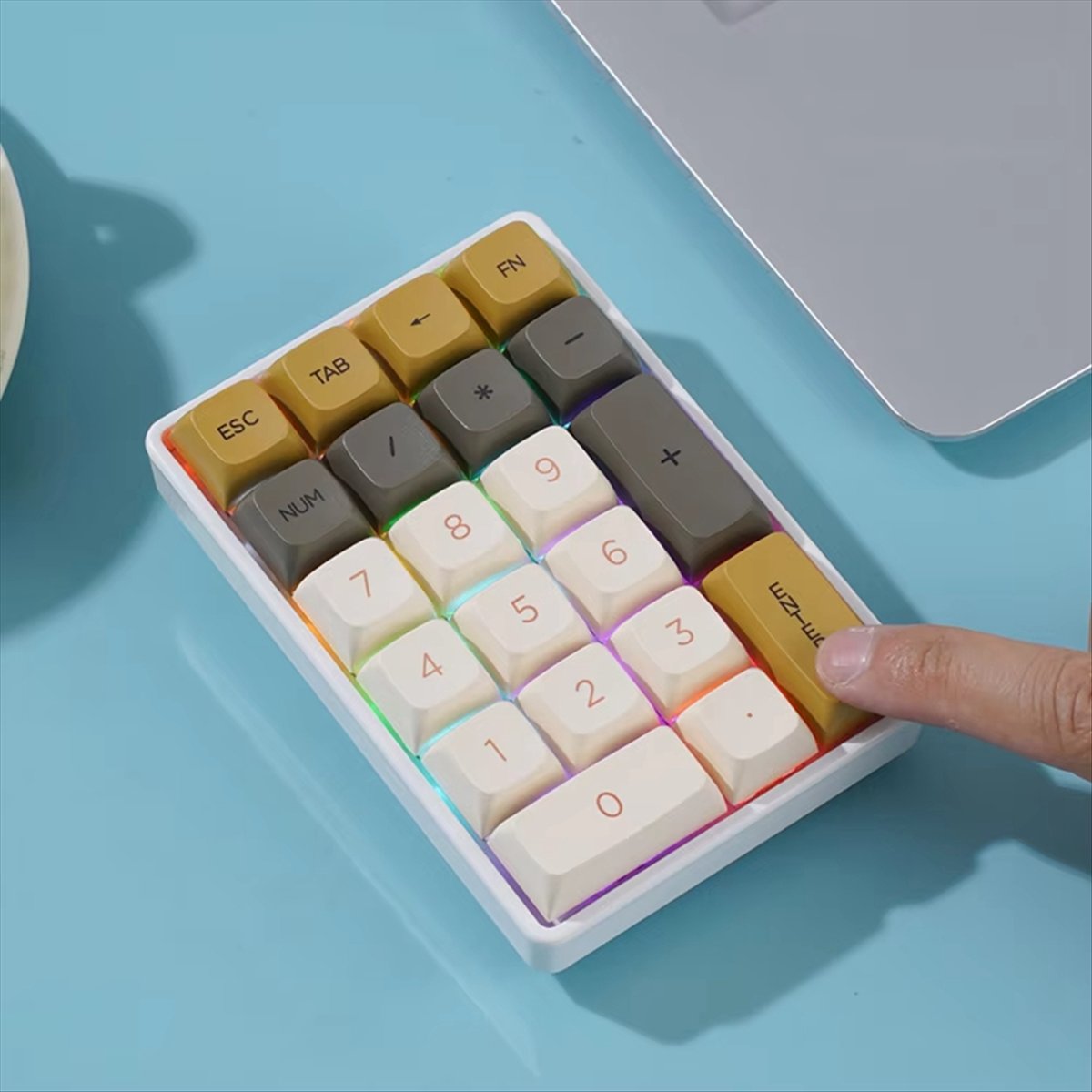 Tastierino Numerico Wireless N - Gaming Keyboard Number Pad recensione e prezzo