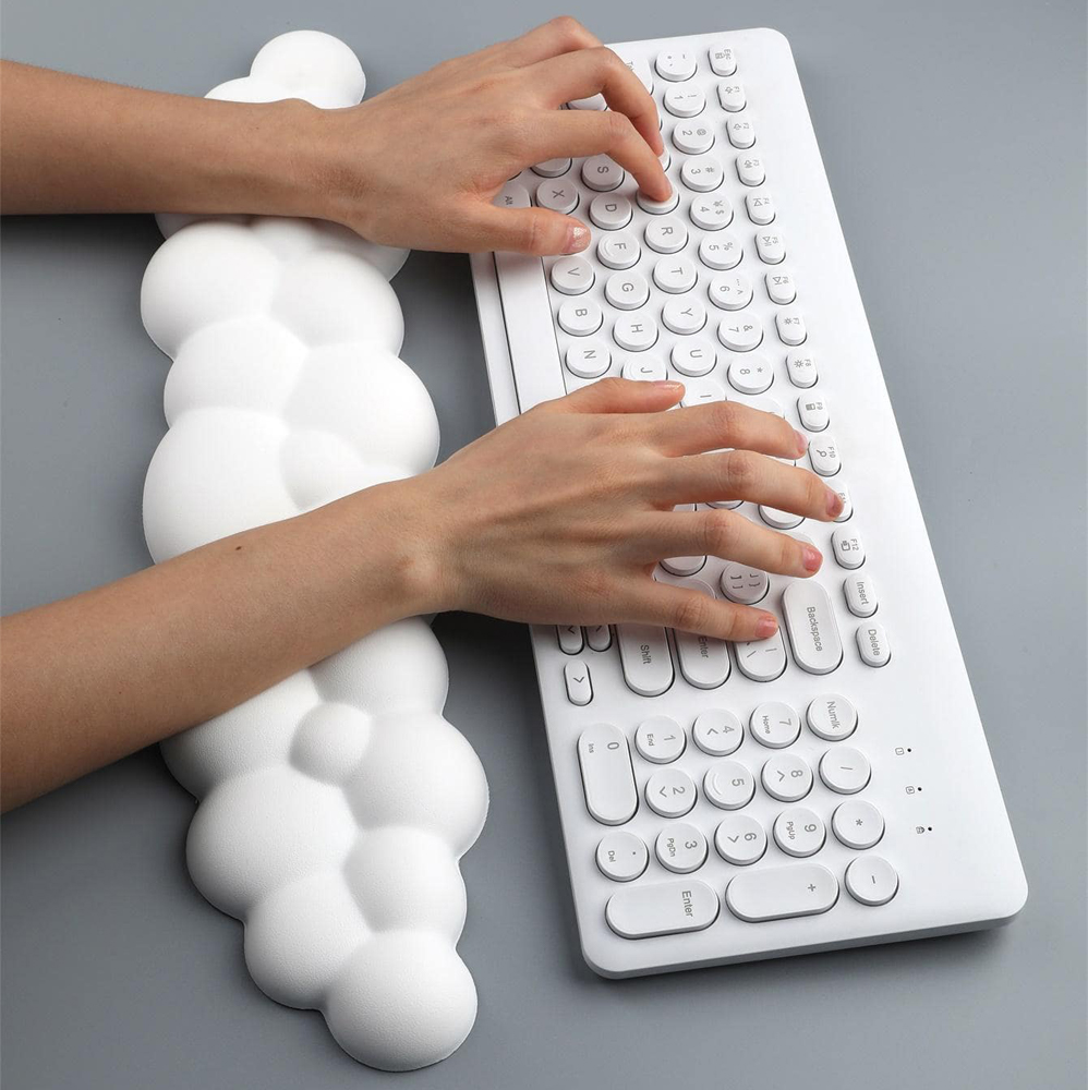Tappetino per mouse con poggia - Keyboard Mouse Bundle Gaming recensione e prezzo